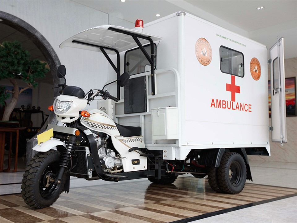 Tricycle d'ambulance